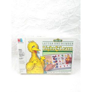 Vintage NOS sealed 1986 MB Sesame Street Light & Learn  READ